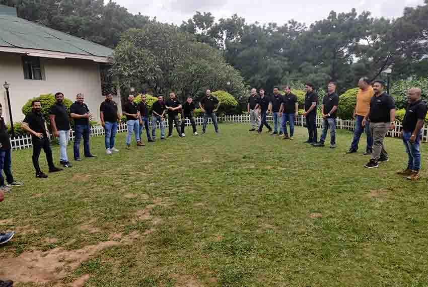 Team Building Activities Betaab Valley