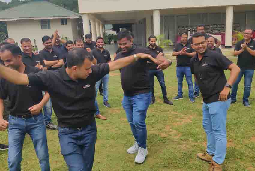 Team Building Activities Dal Lake Srinagar