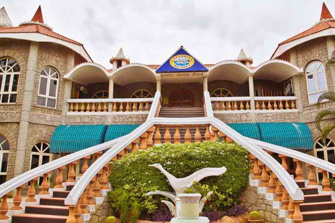 Celebrity Resort Hyderabad corporate team outing and outdoor activities venue
