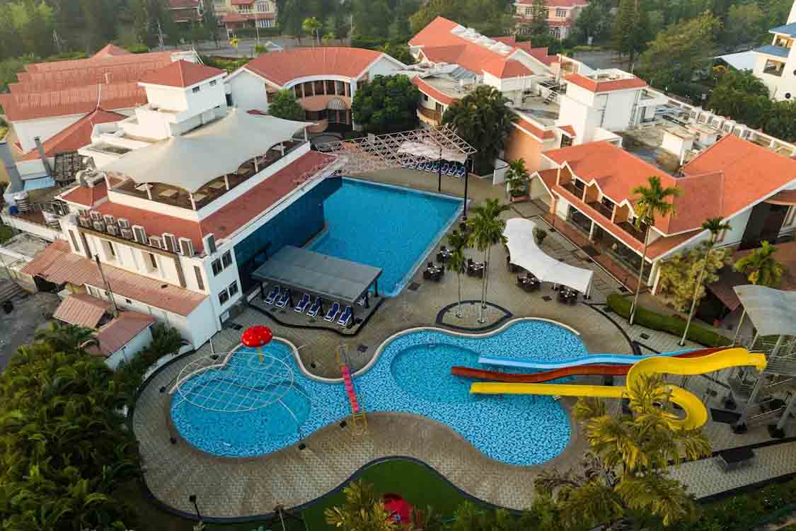 Clarks Exotica Convention Resort Bangalore corporate team building and offsite venue